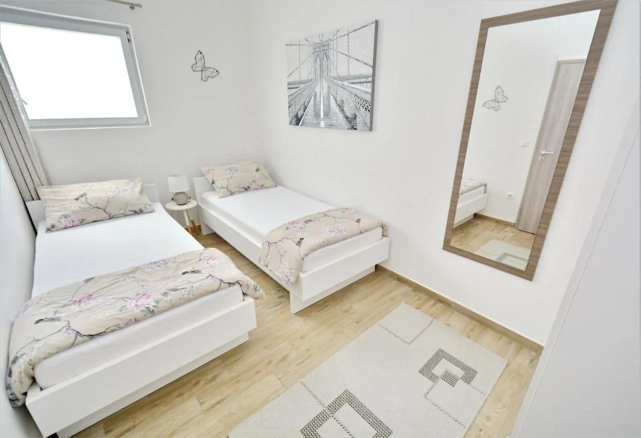 Holiday Home Paulin Obrovac