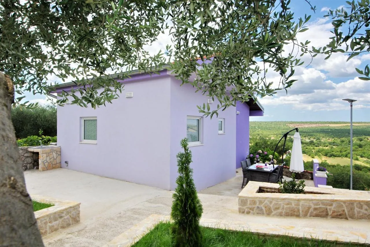 Holiday Home Paulin Obrovac