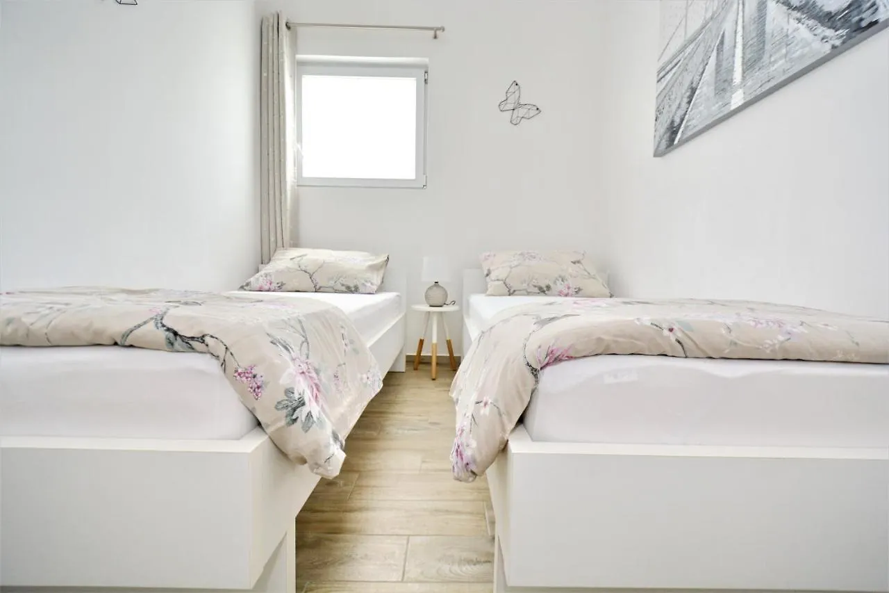 Holiday Home Paulin Obrovac 0*,