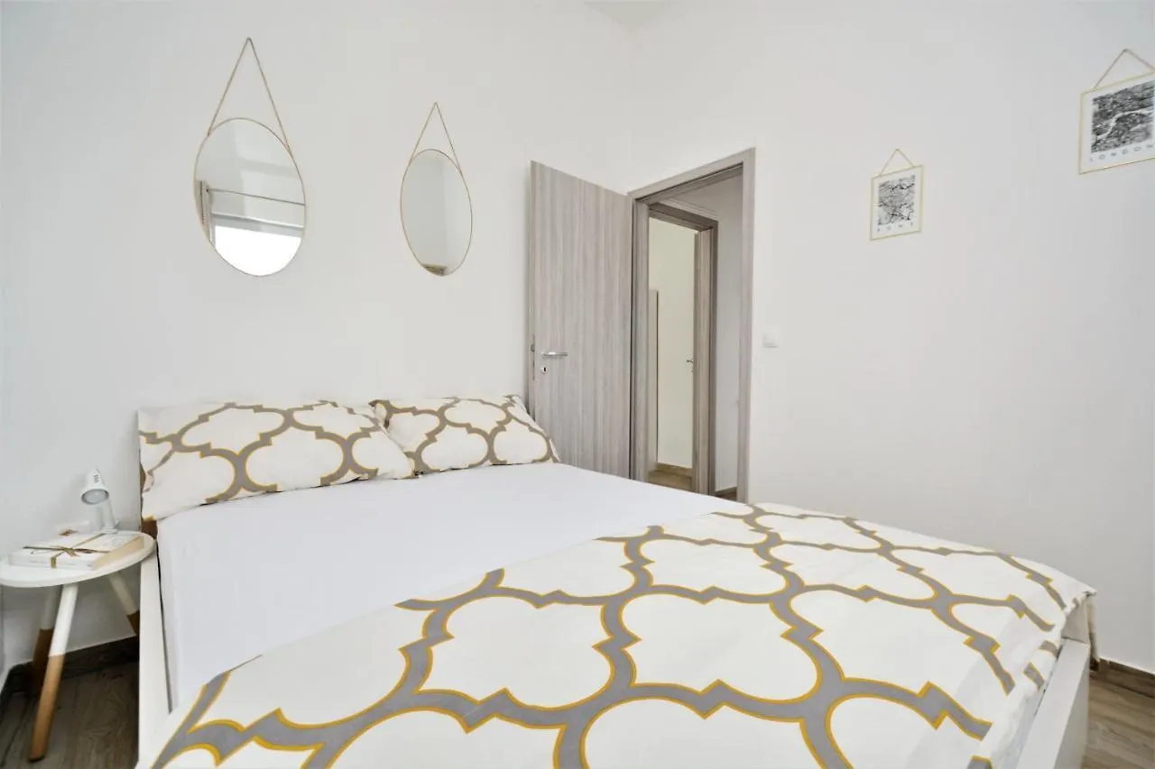 Holiday Home Paulin Obrovac Croatia